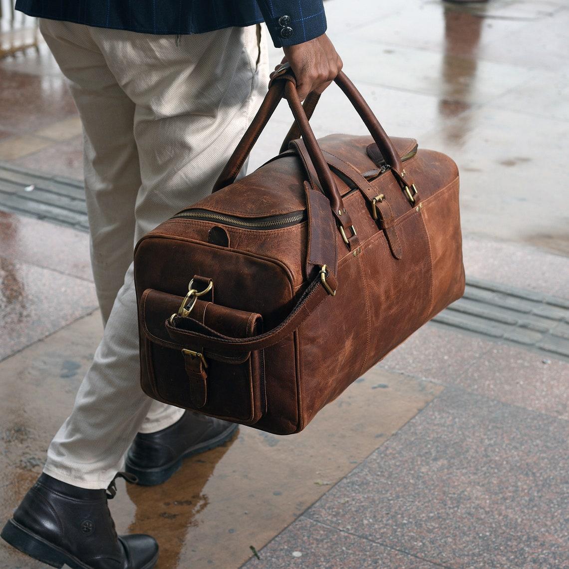 YAKKI GOODS™ Premium Full-Grain Leather Duffle Bag | Luxury Weekender Travel Bag for Men & Women | Carry-On Overnight Gym Bag (Copy)